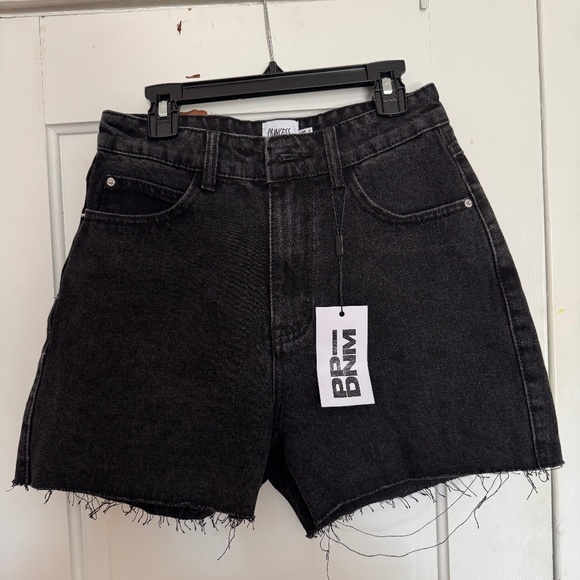 Princess Polly Pants - 🖤 Princess Polly Black Denim Shorts | Sz 2 | High Rise Raw Hem NWT ✨